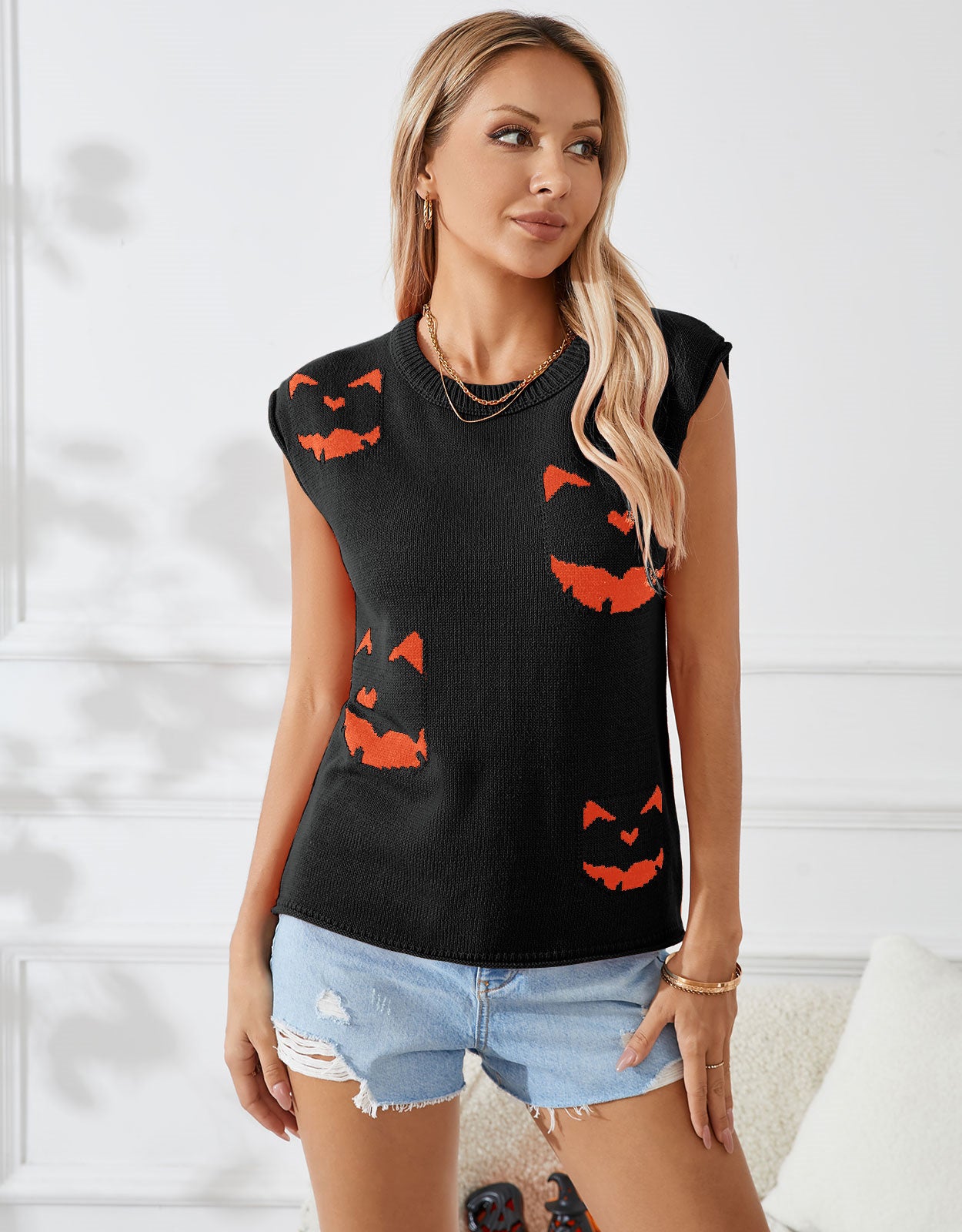 Halloween Pumpkin Smiley Sleeveless Round Neck Sweater