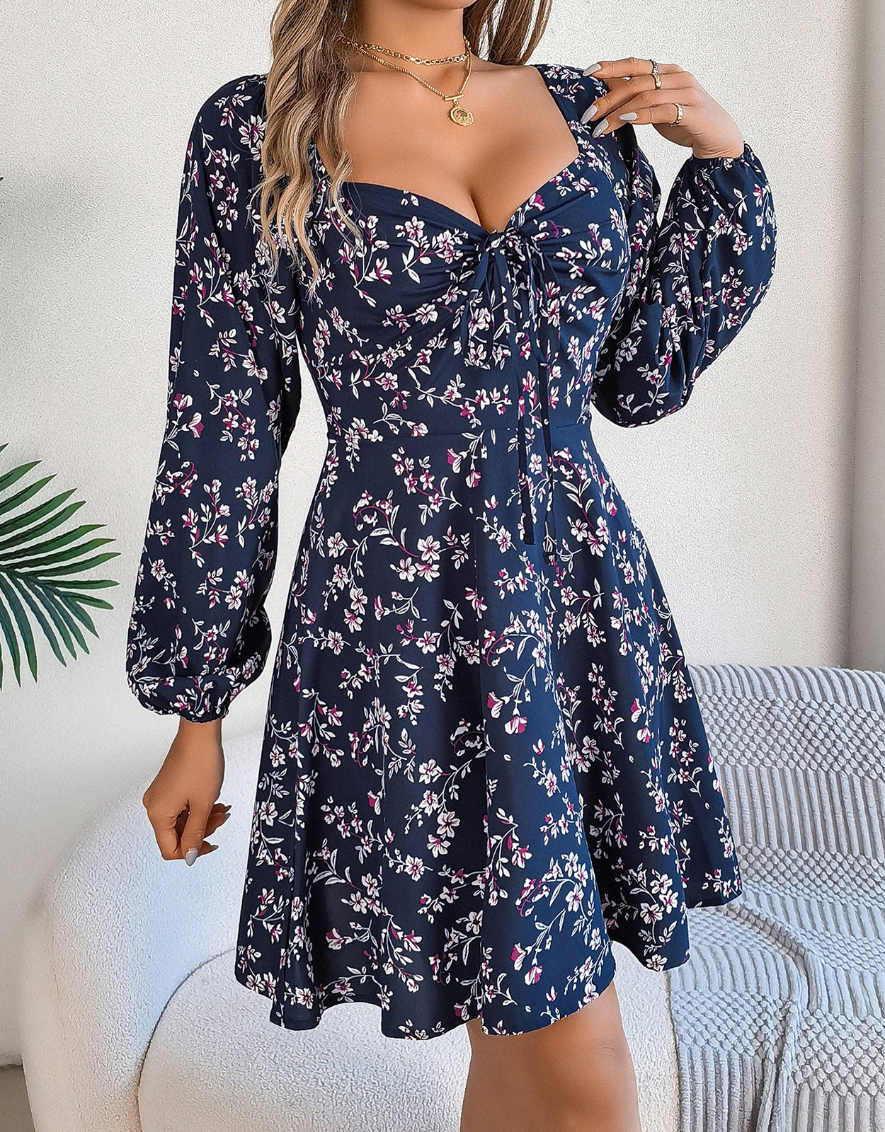 Long Sleeve Low Cut Sexy Bow Print Mini Dress