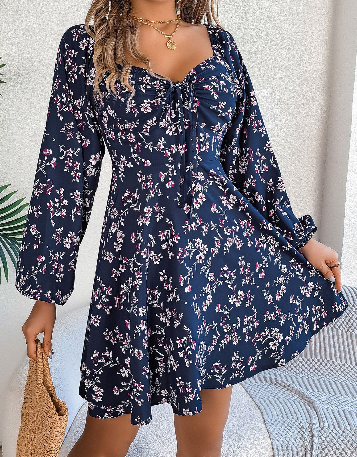 Long Sleeve Low Cut Sexy Bow Print Mini Dress